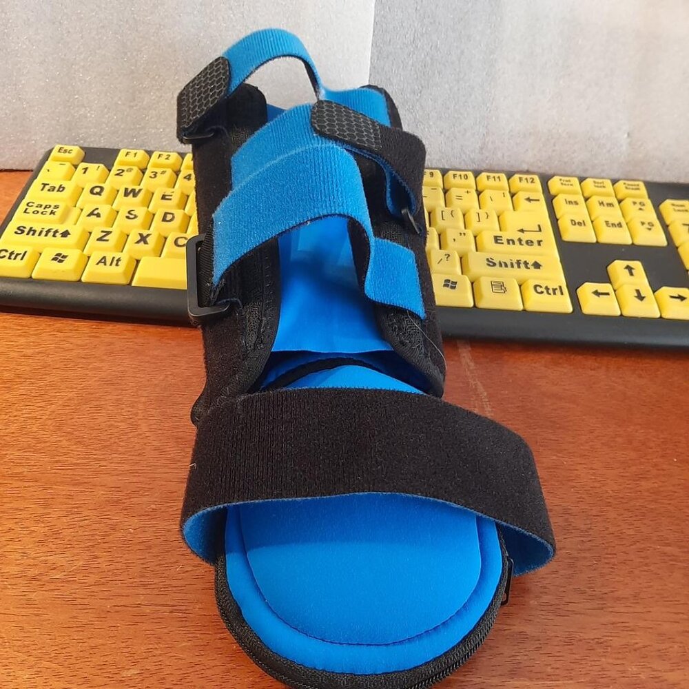 NEW ! Featol Resting (Left) Splint Stroke Hand Night Immobilizer W Remove Blk M